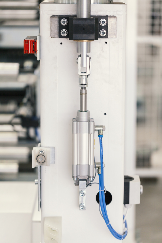 How to Decide Between Hydraulic and Pneumatic Actuation for Your Project